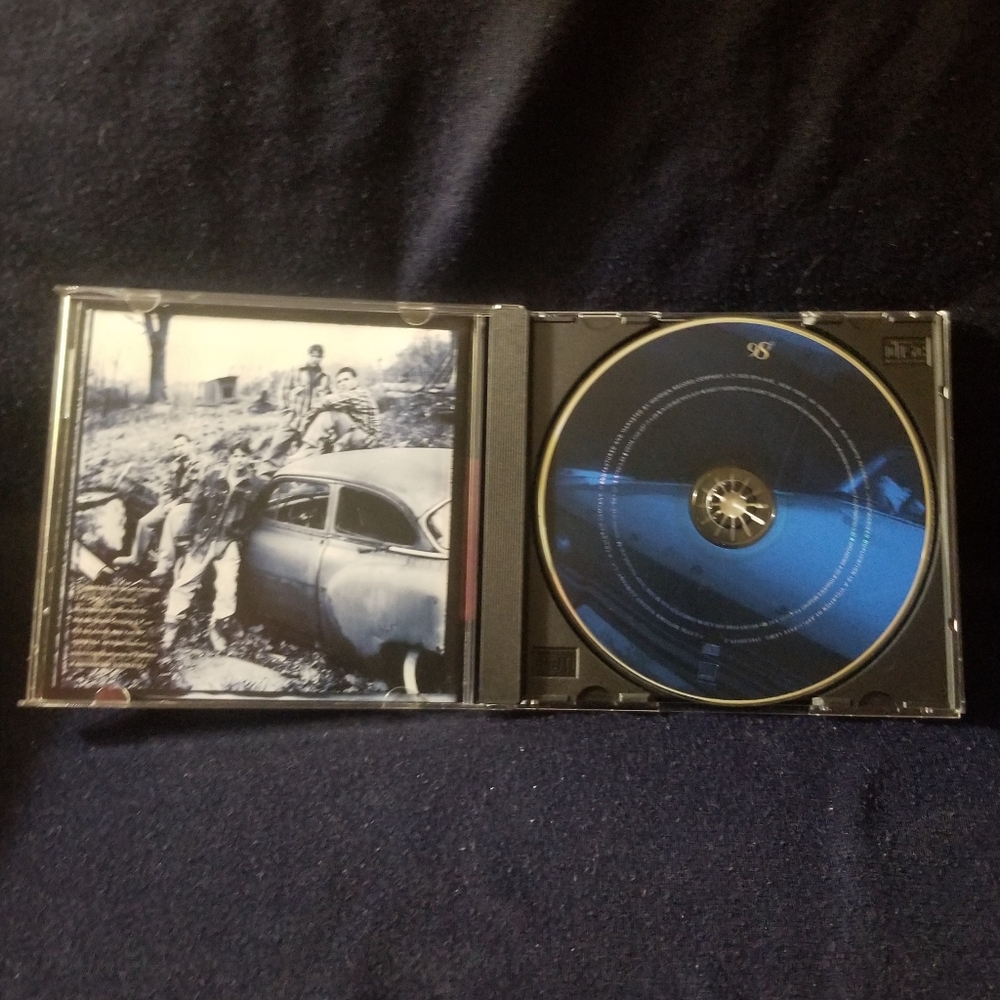 4 Y2K cds: Spice Girls, 98°, 2 Backstreet Boys, 1 GUC case & no bklet - Picture 7 of 7